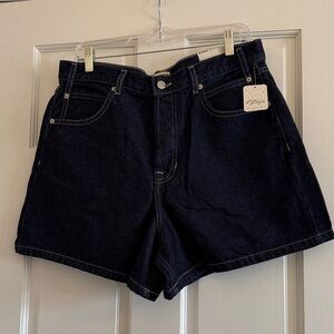 NWT We The Free Tippi Denim Shorts, 31